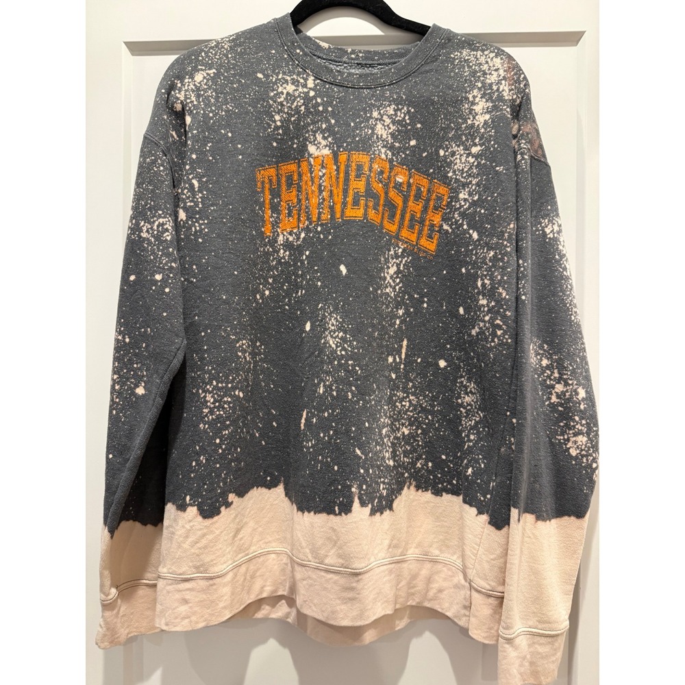 Southern Bliss Tennessee Volunteers Bleached Crewneck Sweatshirt Medium